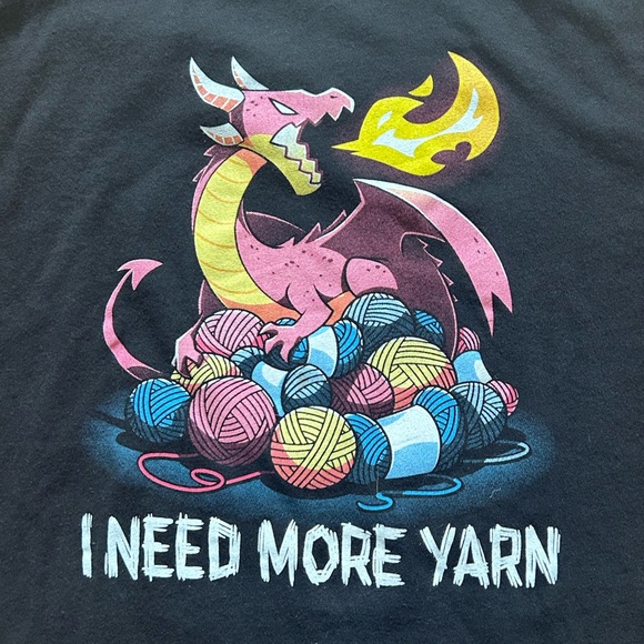 Knitting Dragon tee shirt - Picture 1 of 5